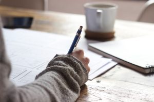 freelance-content-writer-top-digital-marketing-side-hustle